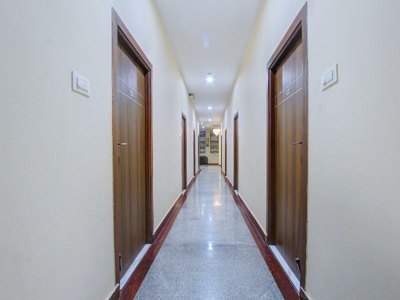 Oyo 7627 Royal Plaza Hyderabad Exterior foto
