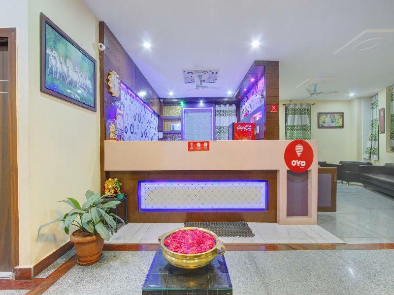 Oyo 7627 Royal Plaza Hyderabad Exterior foto